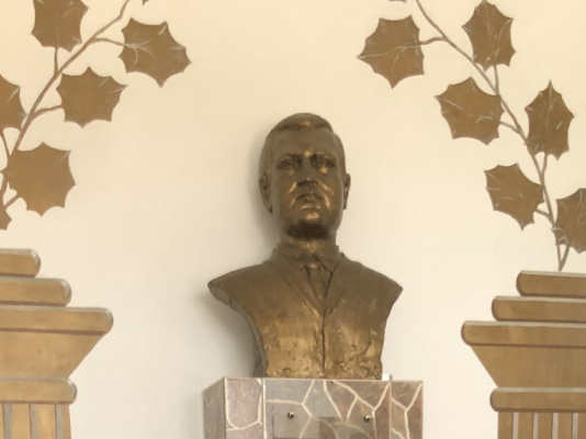 Free Bootstrap Template by ProBootstrap.com